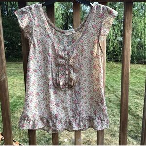 Mudd floral print, semi sheer blouse.